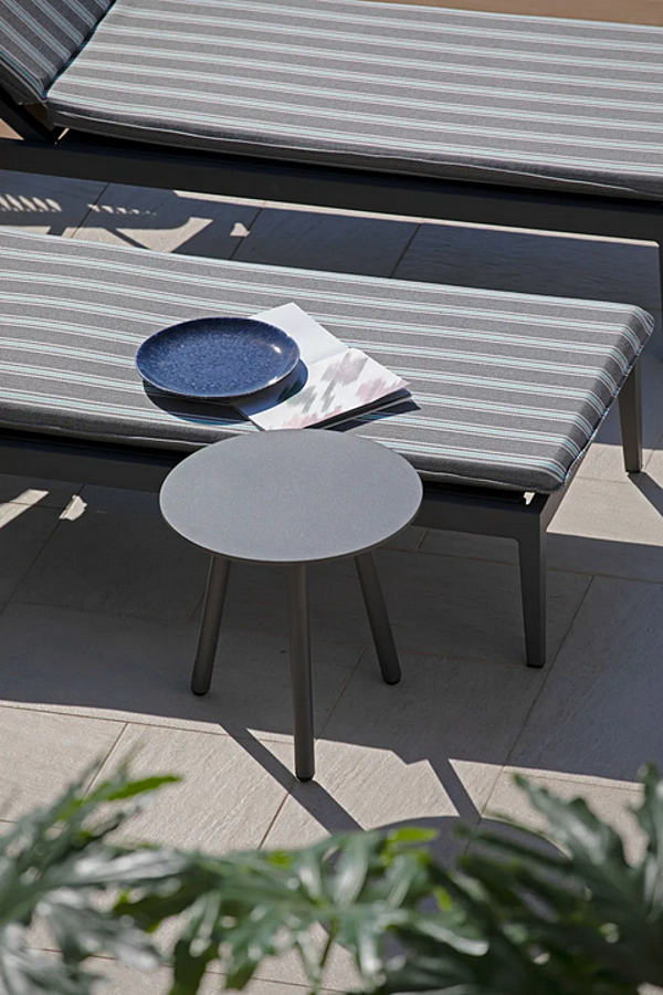 Table d'appoint ronde en aluminium Atmosphera Dream 2.0 DR.SR. usine ATMOSPHERA de l'Italie. Foto №11