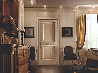 Porte en bois battante Bramante Martini Interiors usine MARTINI INTERIORS de l'Italie