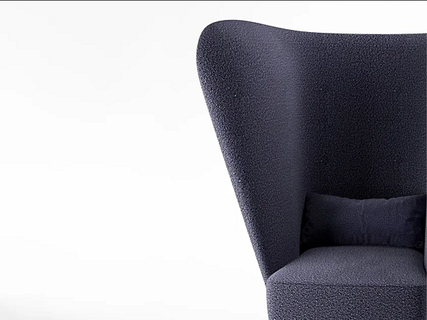 Fauteuil haut en tissu avec accoudoirs Circus Innova Imbottiti usine Innova Imbottiti de l'Italie. Foto №4