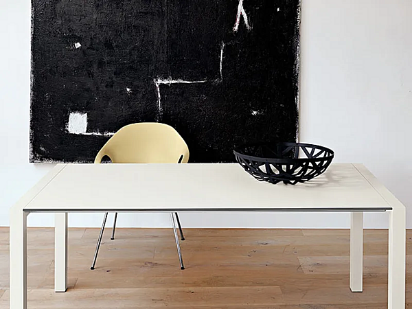 Chaise en polyuréthane avec accoudoirs Elephant Kristalia usine Kristalia de l'Italie. Foto №7