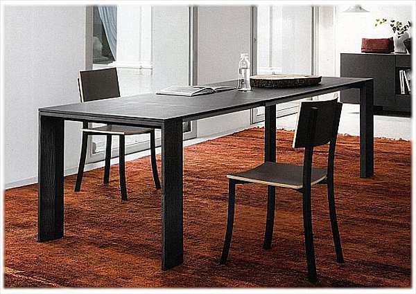 Table FLAI Duccio usine FLAI de l'Italie. Foto №2