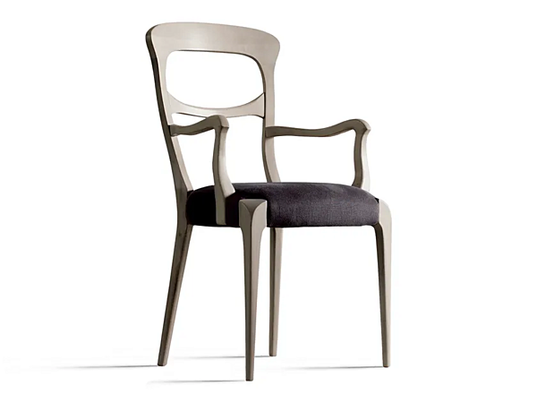 Chaise en bois avec accoudoirs Capotavola L 643 DALE usine DALE de l'Italie. Foto №1