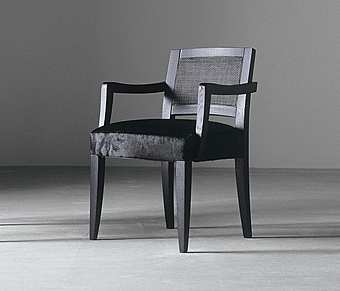 Chaise Kerr