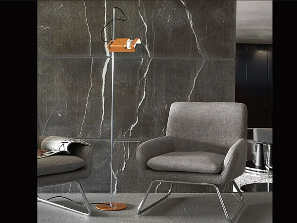 Lampe sur pied réglable en hauteur Oluce Spider 3319 usine Oluce de l'Italie. Foto №4