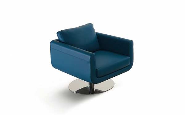 Fauteuil NICOLE SALOTTI Replay usine NICOLINE SALOTTI de l'Italie. Foto №1