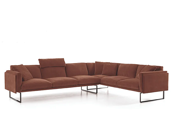 Canapé d'angle en tissu CASSINA collection 8 202, 203 usine CASSINA de l'Italie. Foto №3