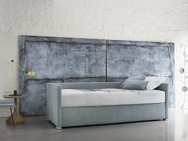 Lit simple convertible en tissu Biss Flou usine Flou de l'Italie. Foto №10