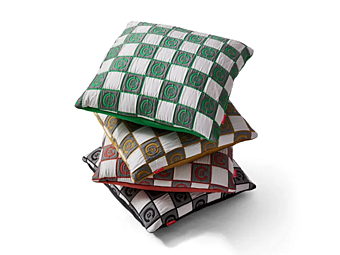 Coussin géométrique en tissu avec cadre carré CASSINA Chess