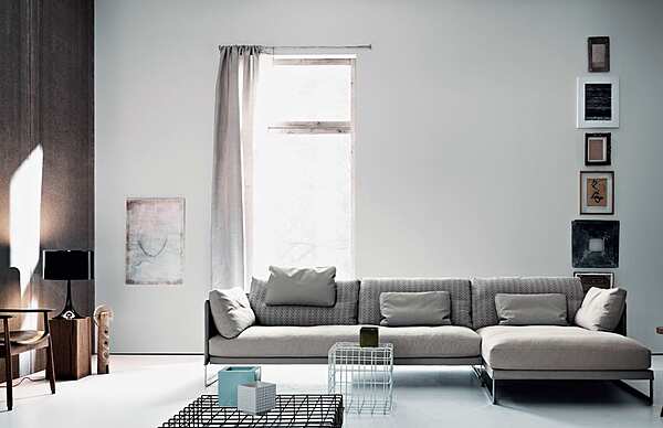 Canapé sabaLivingston LIV1 usine SABA de l'Italie. Foto №3