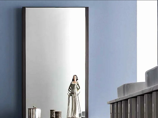 Miroir mural avec éclairage intégré en verre CORTEZARI Quadra 372 usine CORTE ZARI de l'Italie. Foto №1