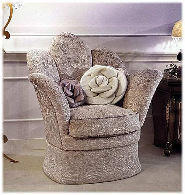 Fauteuil BM style LILIUM usine BM STYLE de l'Italie. Foto №1