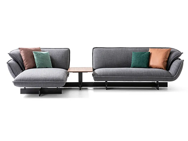 Canapé d'angle en tissu système Beam CASSINA 550 usine CASSINA de l'Italie. Foto №1