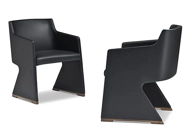 Chaise d'entraînement en cuir avec accoudoirs Ophy i 4 Mariani usine i 4 Mariani de l'Italie. Foto №2