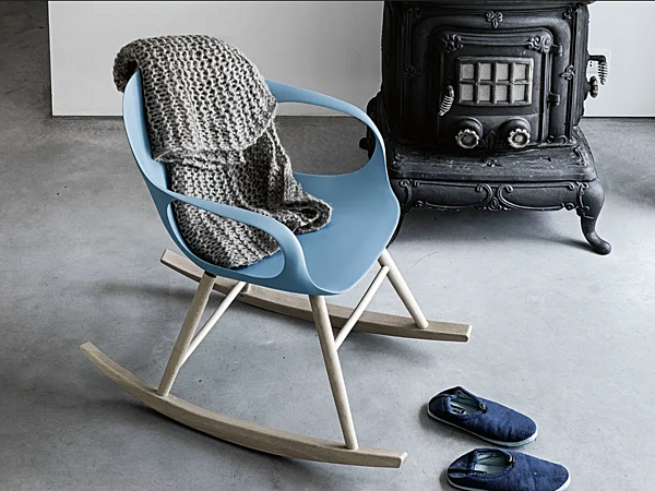 Chaise à bascule en polyuréthane avec accoudoirs Elephant Rocking Kristalia usine Kristalia de l'Italie. Foto №5