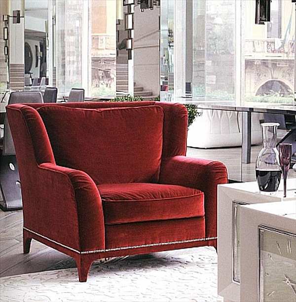 Fauteuil SAINT BABILA by RIVOLTA BERGERE poltrona usine SAINT BABILA by RIVOLTA de l'Italie. Foto №1