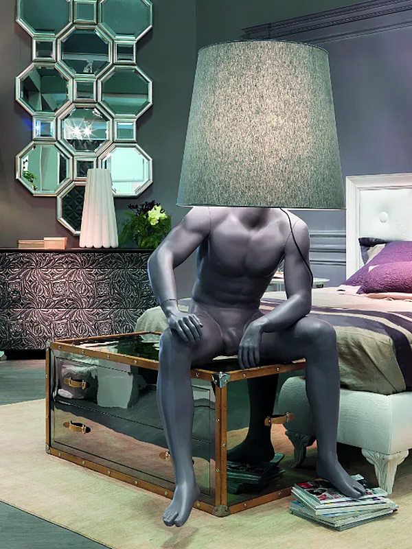 Lampe sur pied en métal George Bizzotto Italia usine Bizzotto Italia de l'Italie. Foto №4