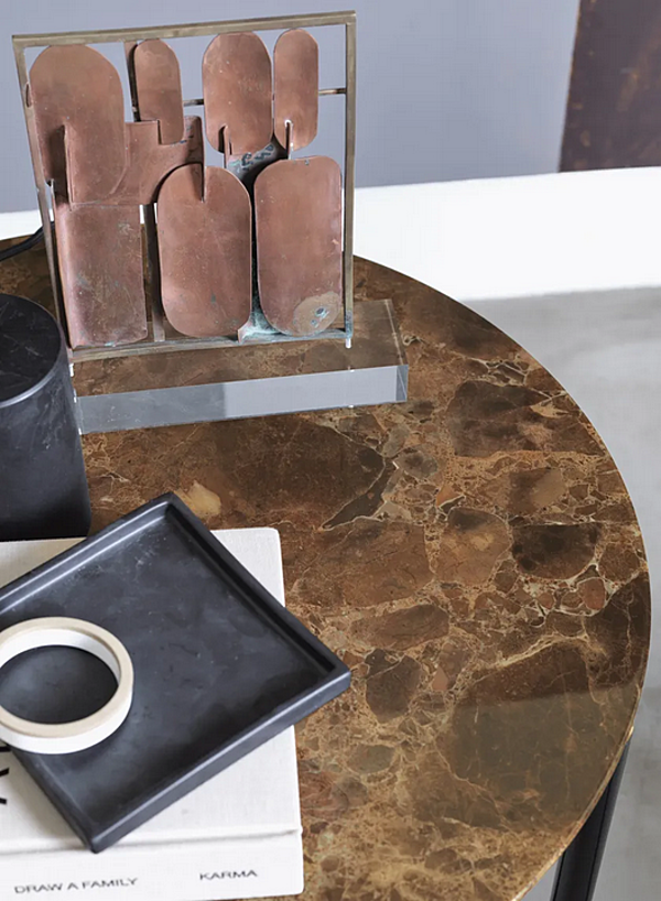 Table basse en marbre IKO Flou usine Flou de l'Italie. Foto №4