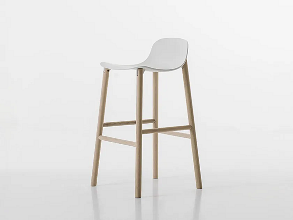 Tabouret de bar en polyuréthane avec dossier Sharky Kristalia usine Kristalia de l'Italie. Foto №18