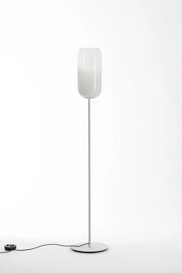 Lampe sur pied en verre soufflé LED Gople Artemide usine Artemide de l'Italie. Foto №5