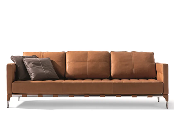 Canapé en cuir capitonné CASSINA Prive 241 usine CASSINA de l'Italie. Foto №1