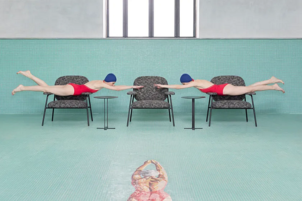 Fauteuil en tissu avec accoudoirs Saba Philo usine SABA de l'Italie. Foto №4