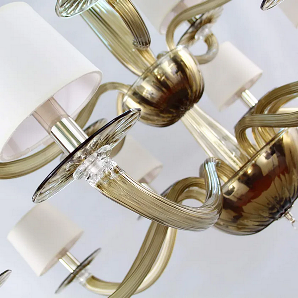 Chandelier en verre de Murano Serenade MULTIFORME LP0370-8-F4V usine MULTIFORME de l'Italie. Foto №3