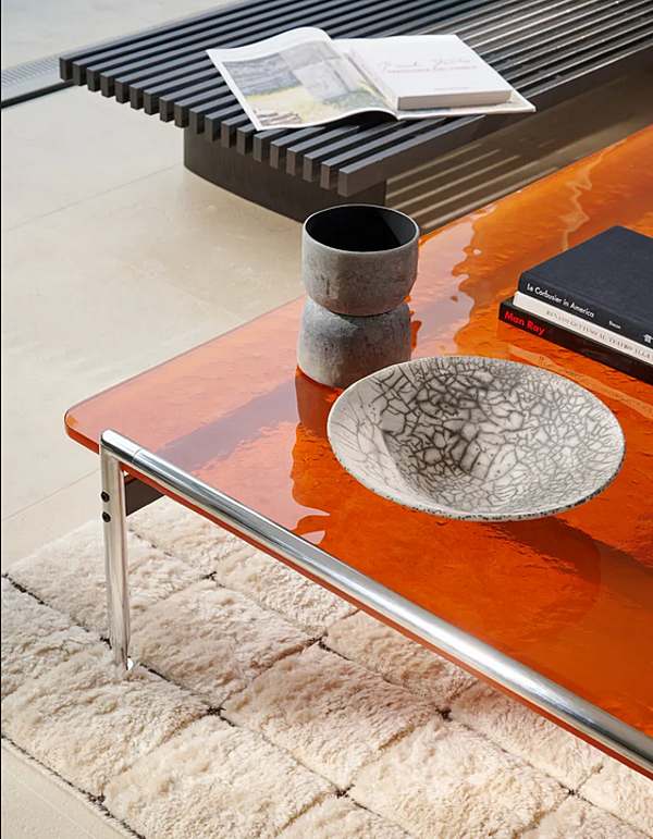 Table basse rectangulaire en verre CASSINA Esosoft usine CASSINA de l'Italie. Foto №15