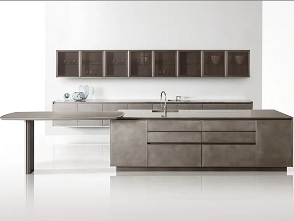 Cuisine en bois avec poignées intégrées GIORGETTI GK 02 usine GIORGETTI de l'Italie. Foto №1