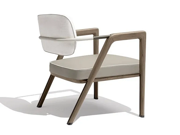 Fauteuil en cuir et tissu avec accoudoirs Elsa GIORGETTI usine GIORGETTI de l'Italie. Foto №2