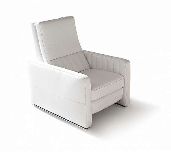 Fauteuil NICOLE SALOTTI Alessandra usine NICOLINE SALOTTI de l'Italie. Foto №1