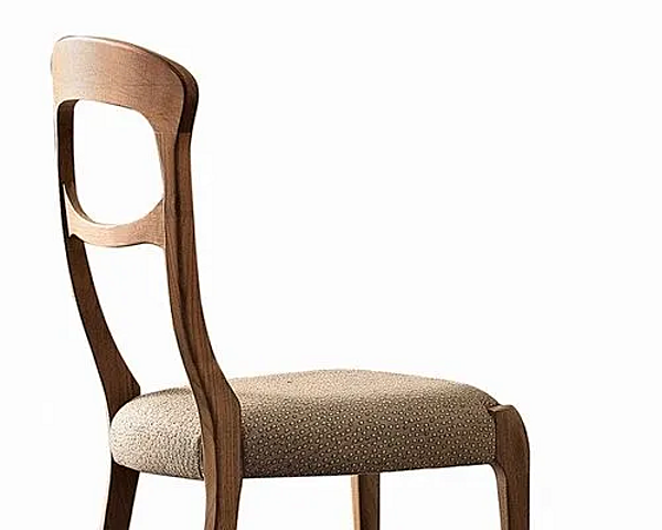 Chaise en bois avec accoudoirs Capotavola L 143 DALE usine DALE de l'Italie. Foto №3