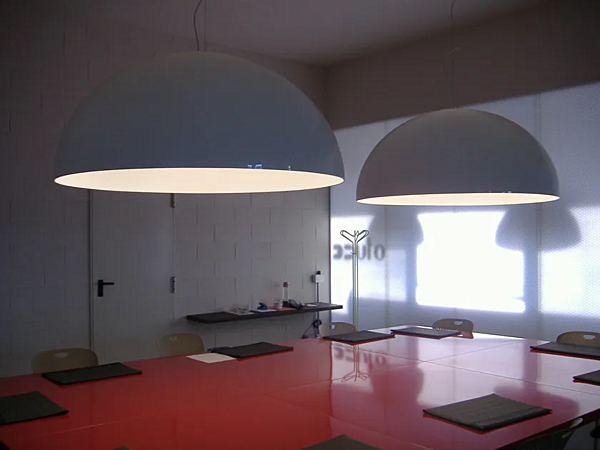 Lampe suspendue en PMMA Sonora 490 493 Oluce usine Oluce de l'Italie. Foto №5