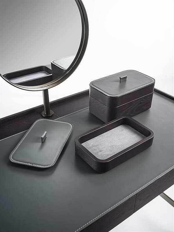 Accessoires PORADA usine PORADA de l'Italie. Foto №3