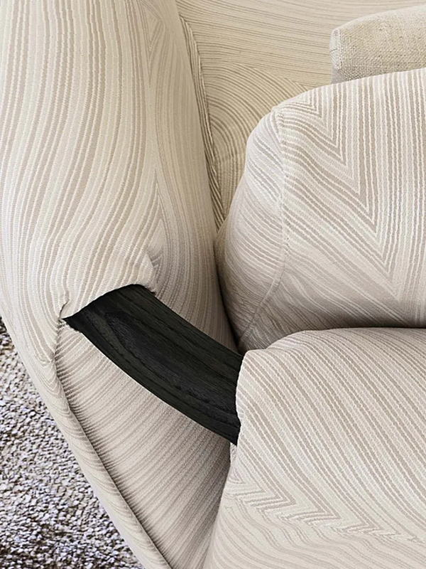 Fauteuil en tissu avec housse amovible Flou Gaudi usine Flou de l'Italie. Foto №6