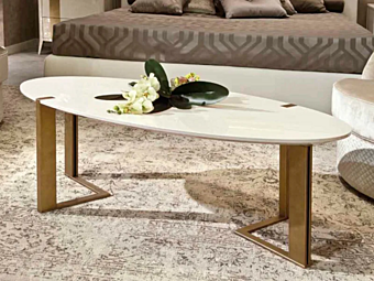 Table basse ovale en or CASA +39 6655