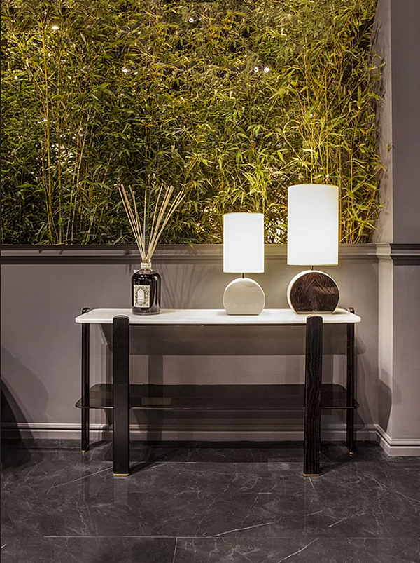 Lampe de table en bois Meridian FORMITALIA usine FORMITALIA de l'Italie. Foto №5