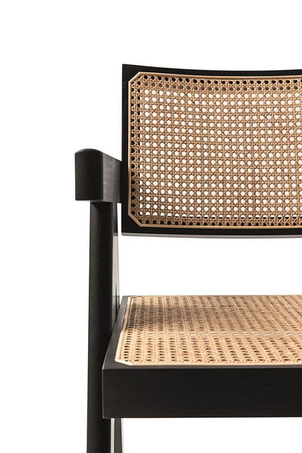 Chaise en paille avec accoudoirs CASSINA Capitol Complex usine CASSINA de l'Italie. Foto №4