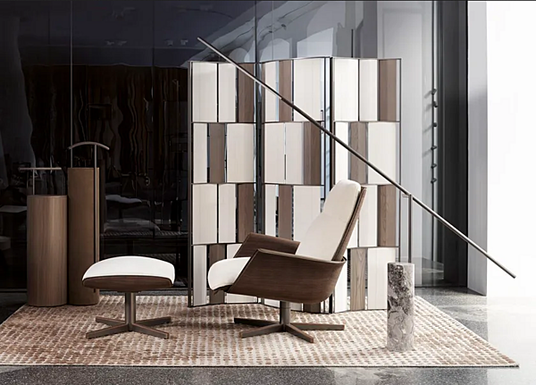 Pouf pivotant avec base à 4 branches en tissu Clori GIORGETTI usine GIORGETTI de l'Italie. Foto №2
