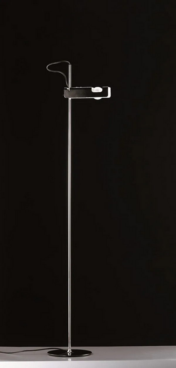 Lampe sur pied réglable en hauteur Oluce Spider 3319 usine Oluce de l'Italie. Foto №2