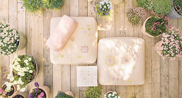 Pouf de jardin en tissu carré PAOLA LENTI Spring usine PAOLA LENTI de l'Italie. Foto №2