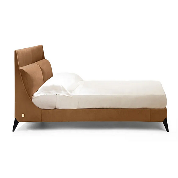 Lit double avec tête de lit rembourrée en nubuck FORMITALIA Futura usine FORMITALIA de l'Italie. Foto №3