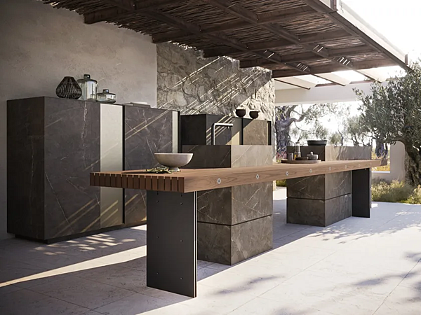 Cuisine extérieure en pierre et bois MODULNOVA Projet 01 usine Modulnova de l'Italie. Foto №1