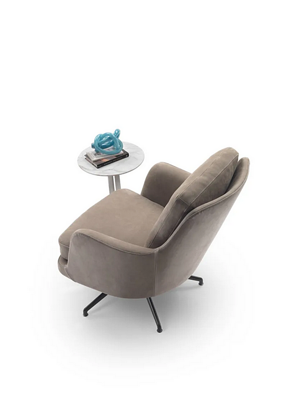 Fauteuil pivotant en tissu avec accoudoirs Marley FLEXFORM usine FLEXFORM de l'Italie. Foto №3