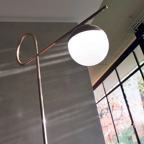 Lampe sur pied en fer LED Node CORTEZARI 1490 usine CORTE ZARI de l'Italie. Foto №3