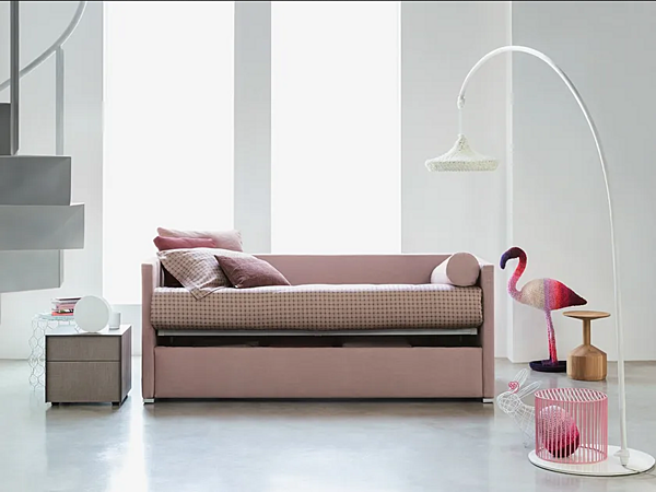 Lit simple convertible en tissu Biss Flou usine Flou de l'Italie. Foto №3