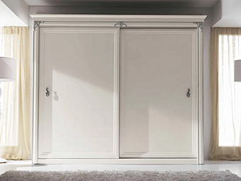 Armoire en bois avec portes coulissantes CORTEZARI CLARA 504