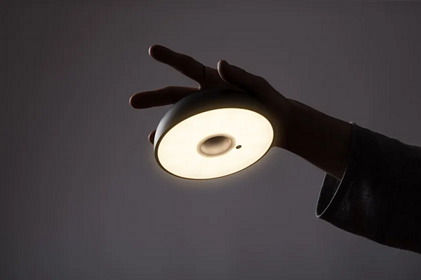 Lampe à suspension portable multifonctionnelle en matériau AXOLIGHT Collection Float usine Axolight de l'Italie. Foto №4