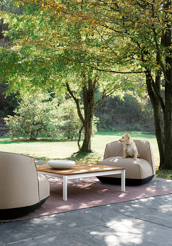 Fauteuil de jardin avec accoudoirs en Sunbrella Kristalia Brioni extérieur usine Kristalia de l'Italie. Foto №12