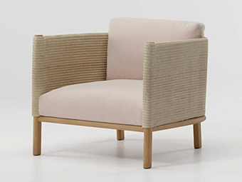 Fauteuil de jardin en tissu avec accoudoirs KETTAL GIRO Fauteuil de jardin en tissu avec accoudoirs KETTAL GIRO usine KETTAL de l'Italie
