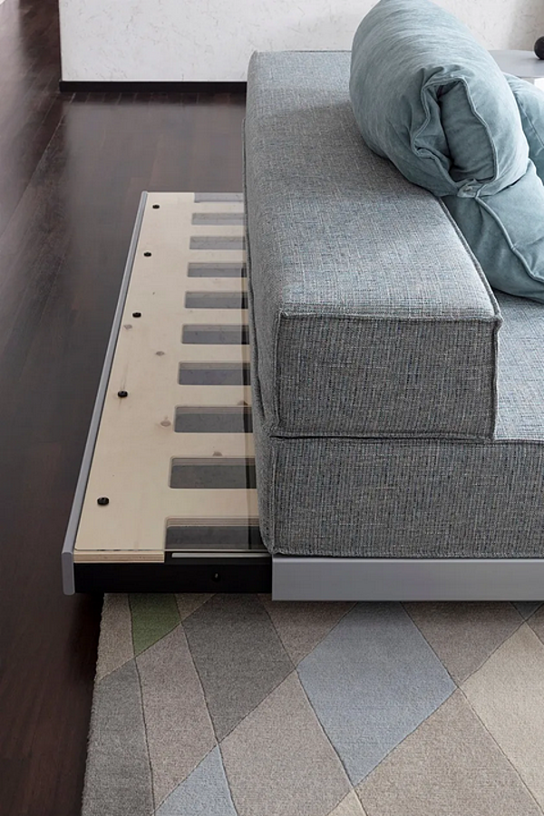 Canapé-lit en tissu avec dossier rembourré Saba Bed Breakfast usine SABA de l'Italie. Foto №6